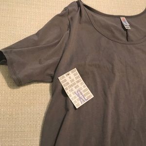 🦄 NWOT LuLaRoe Solid Grey Perfect T